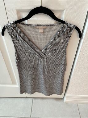 Banana Republic Black and White V-Neck Knit Camisole